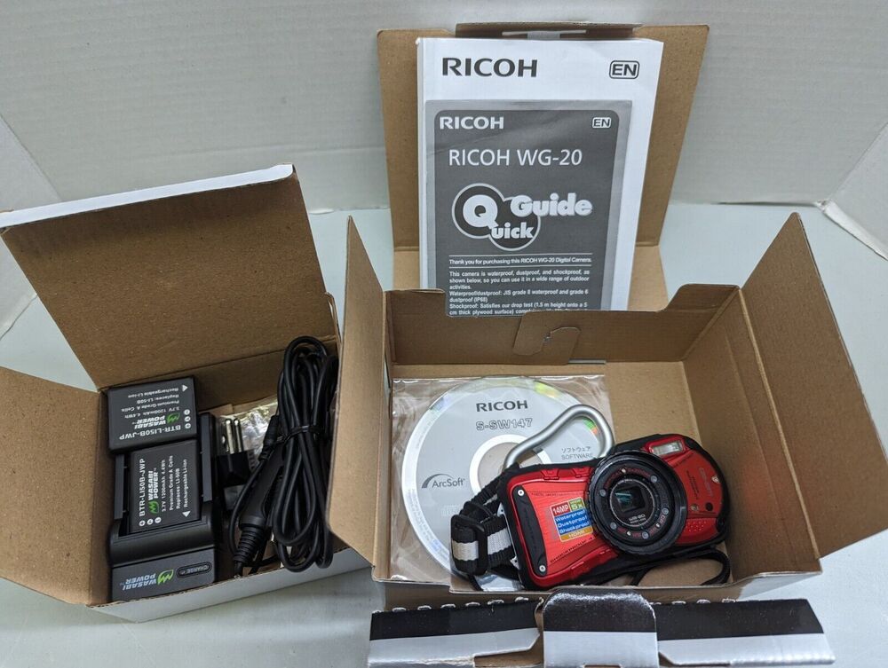 RICOH WG-20 Red 14 Megapixel Waterproof Shockproof Camera Extra Batteries -0424